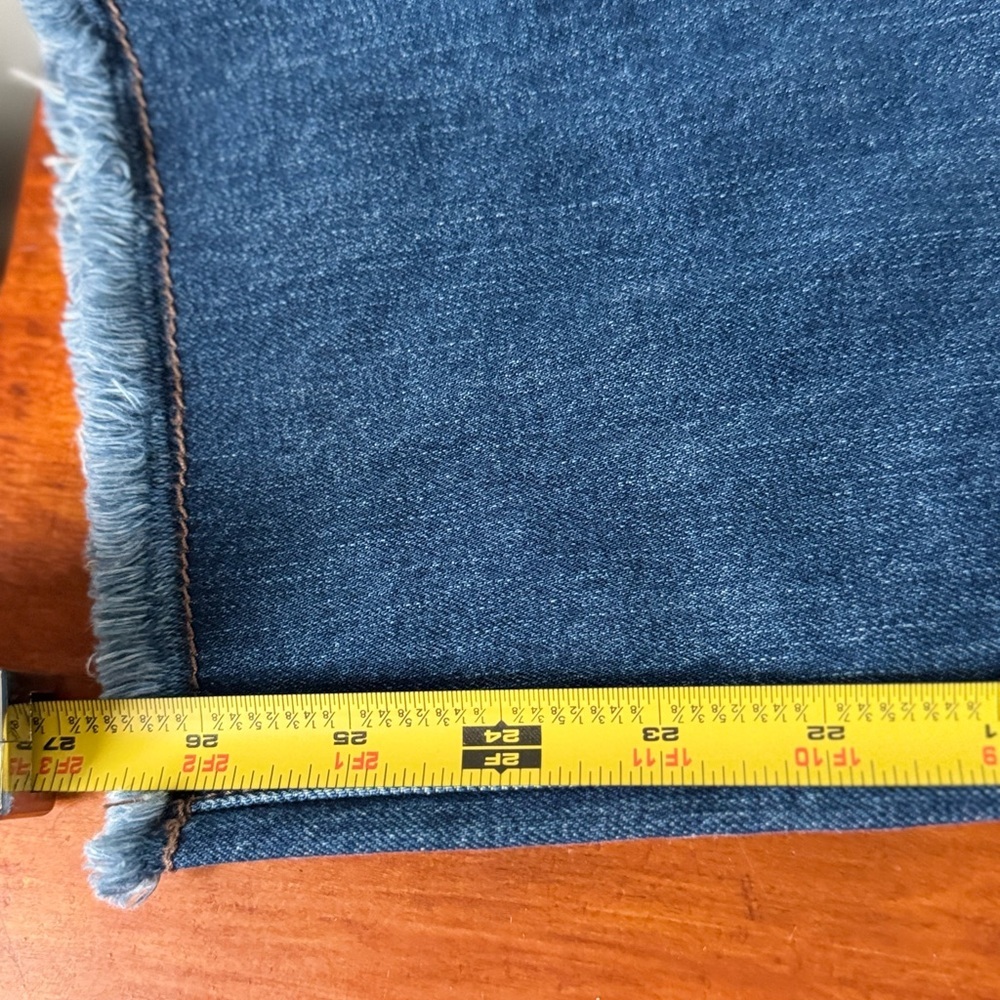 Kate Spade Broome St Ditsy Floral Embroidered Raw Hi Rise Cropped Jeans Sz 29 - Picture 12 of 16